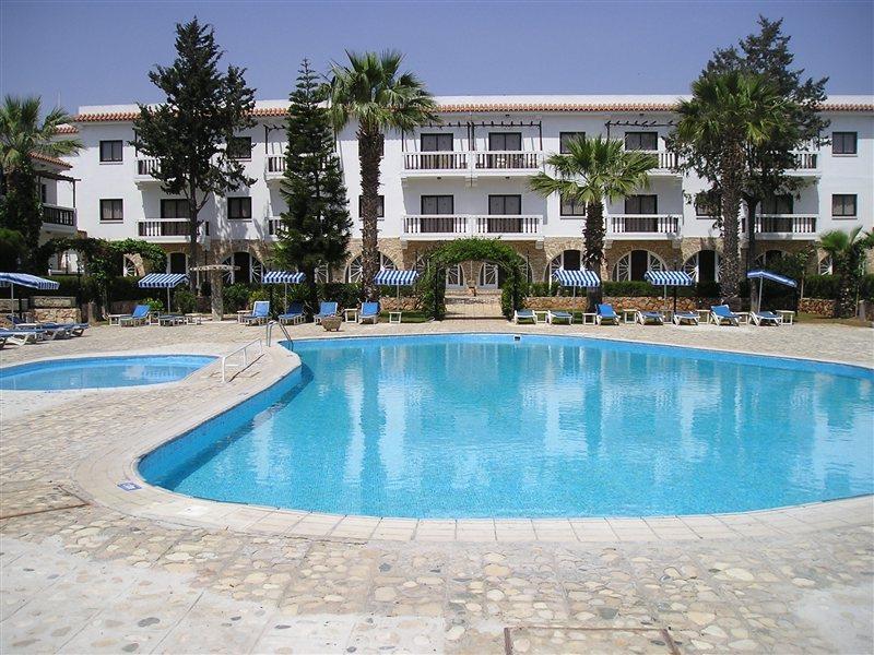 Lysithea Hotel Larnaca Exterior photo