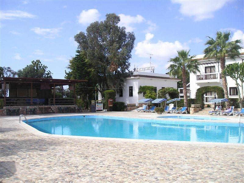 Lysithea Hotel Larnaca Exterior photo